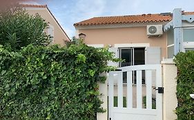 Charmante Petite Maison A Proximite De La Plage
